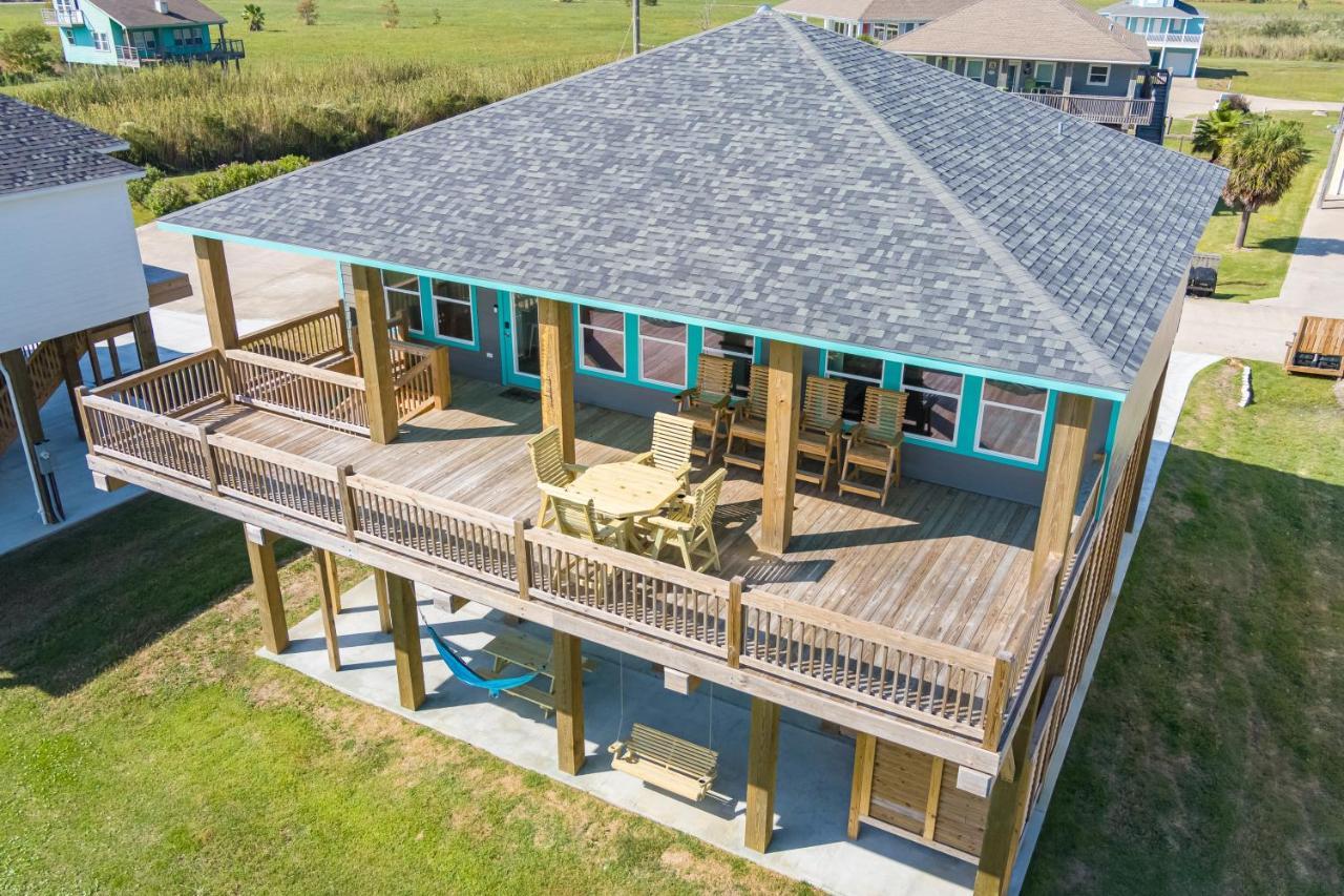 Stylish 4Br Crystal Beach Retreat Walk To Beach Bolivar Peninsula エクステリア 写真