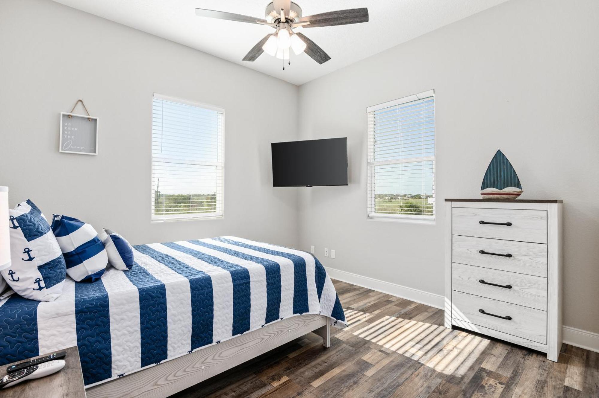 Stylish 4Br Crystal Beach Retreat Walk To Beach Bolivar Peninsula エクステリア 写真